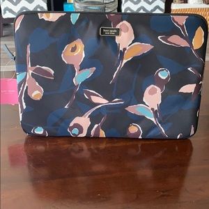 COPY - Kate Spade computer carrying case
